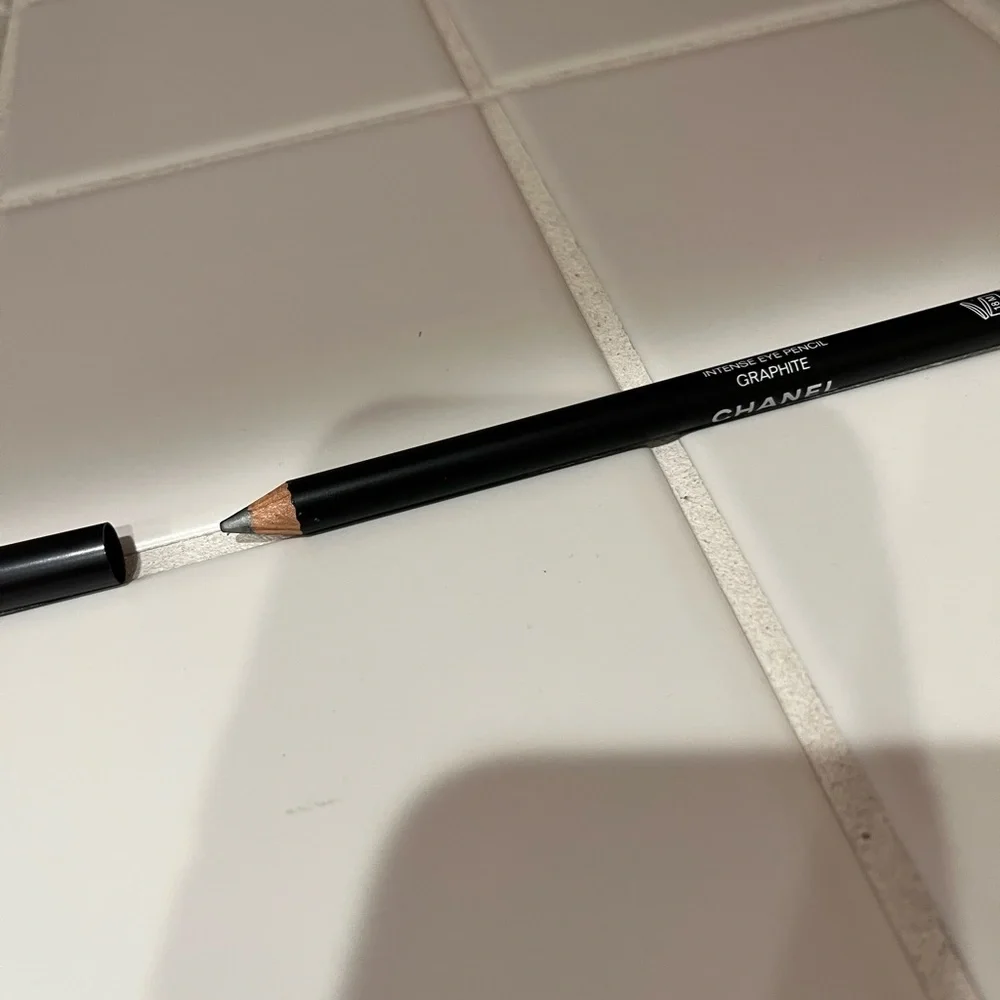 CHANEL achieve striking